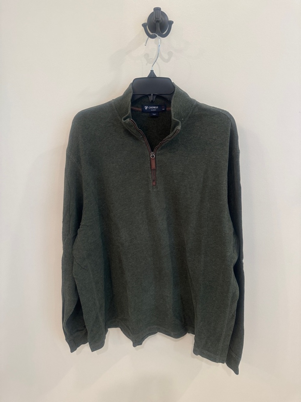 Daniel Cremieux Men’s Grey Quarter-Zip Sweater.